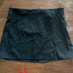 Black Zara skirt